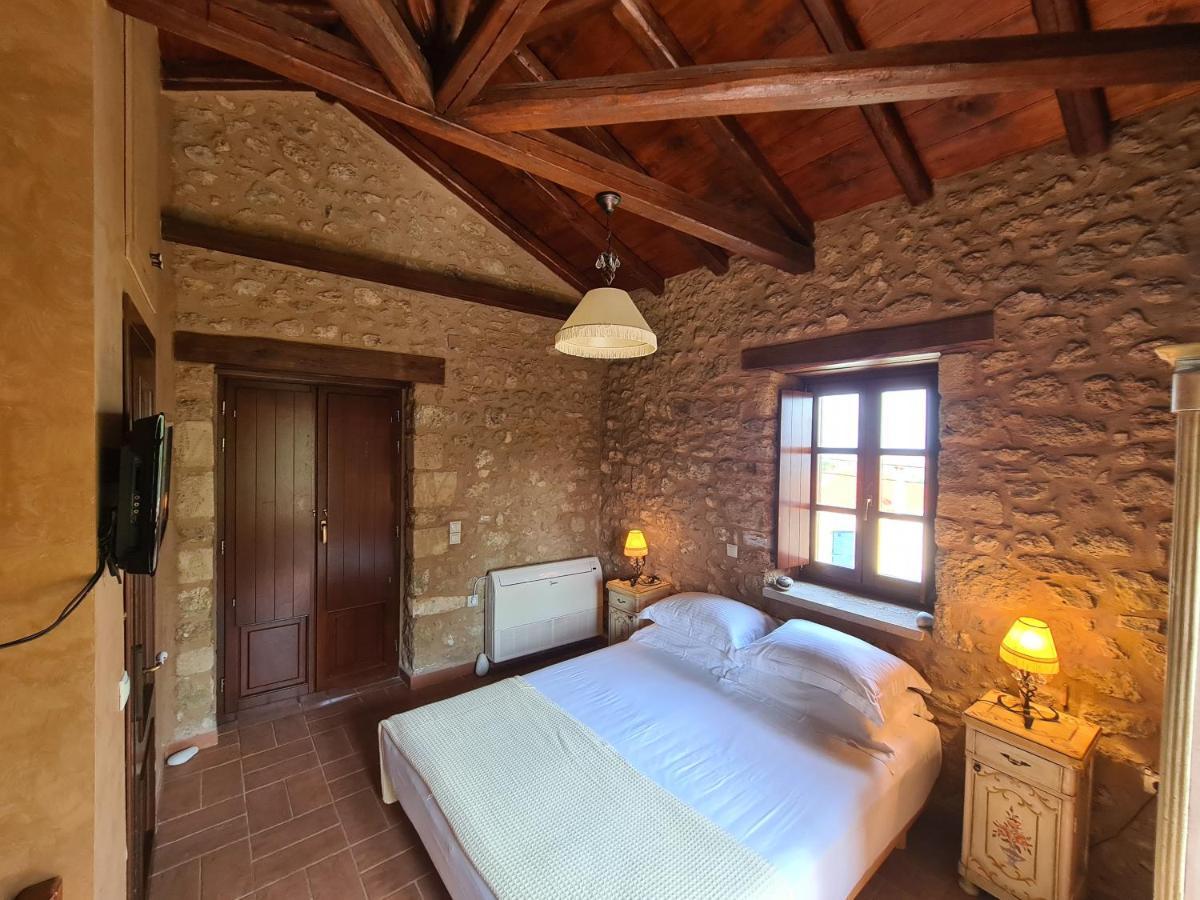 Pyrgos 1869 Villa Gíthio Kültér fotó
